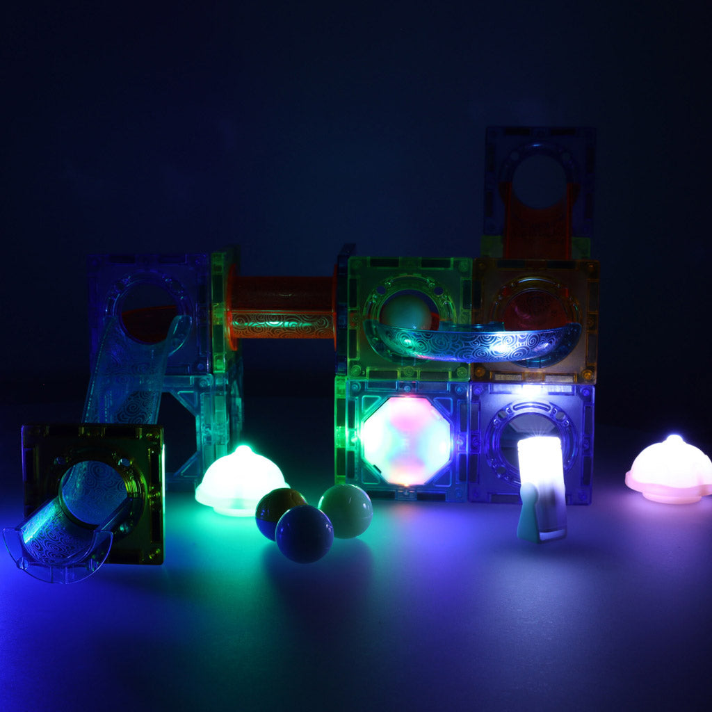 Svítící magnetická kuličková dráha 49 kusů