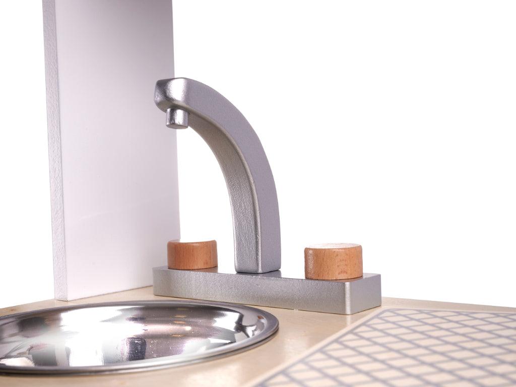 Dětská kuchyňka s příslušenstvím