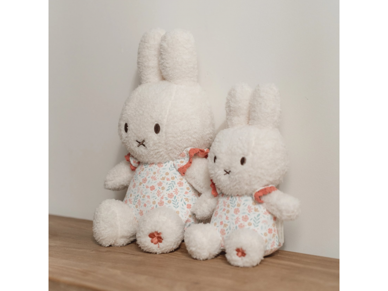 Králíček Miffy Lucky Blossom 30 cm