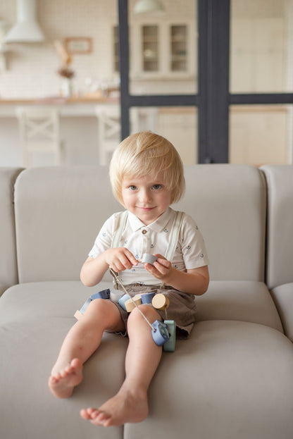 CUBIKA Pastel 16020 Navlékací ryby a mořští živočichové - navlékací set - 13 dřevěných dílů a 8 předloh