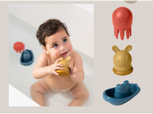 Sada hraček do koupele s osuškou