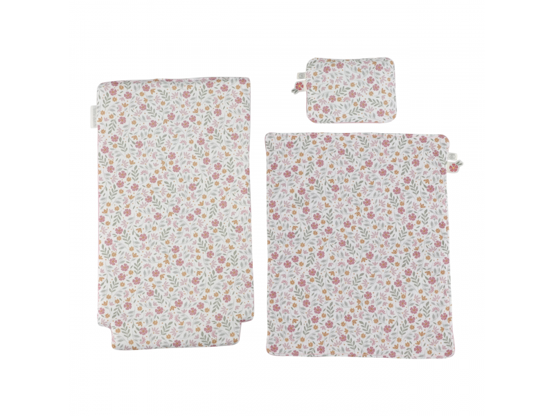 Kočárek pro panenky dřevěný s peřinkou Pink