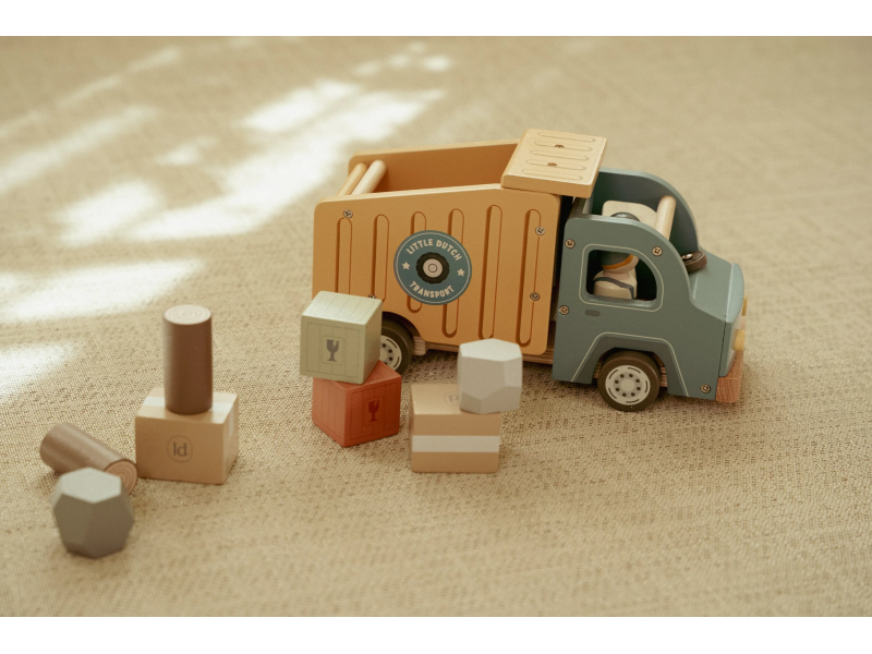 Náklaďák se sklápěčkou dřevěný