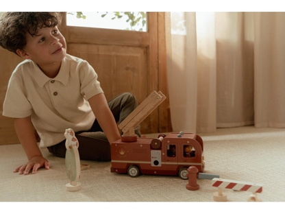 Hasičský náklaďák dřevěný