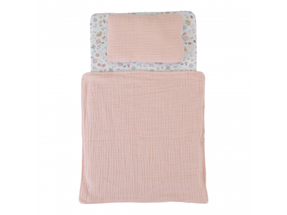 Postýlka pro panenky dřevěná s peřinkou Květiny a motýli