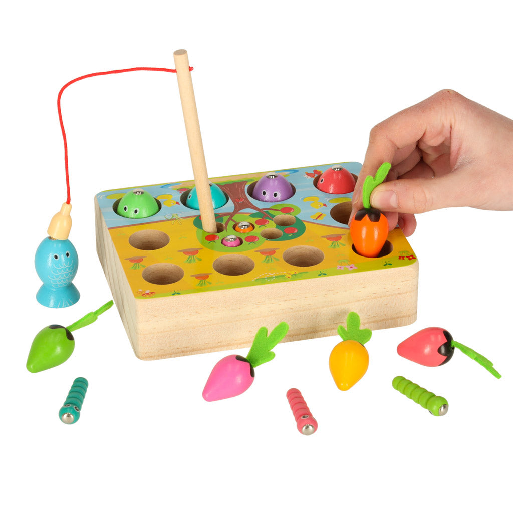 Dřevěná Montessori hra – lovení rybiček, červíků a mrkviček