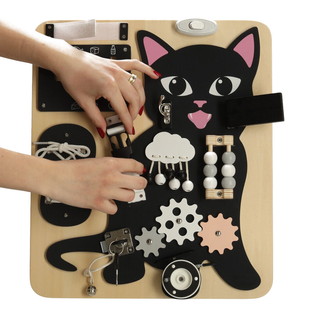 Senzorická manipulační tabule LULILO KICIAO – Kocourek